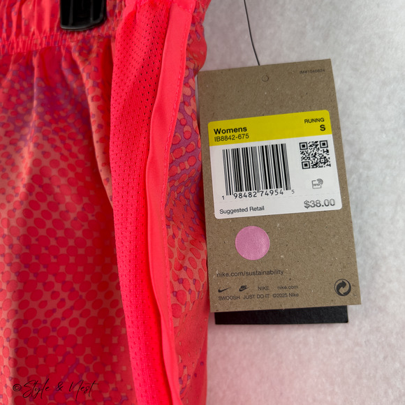 Nike Dri-FIT Tempo Shorts Pink Punch Women's Small NWT - Picture 2 of 4